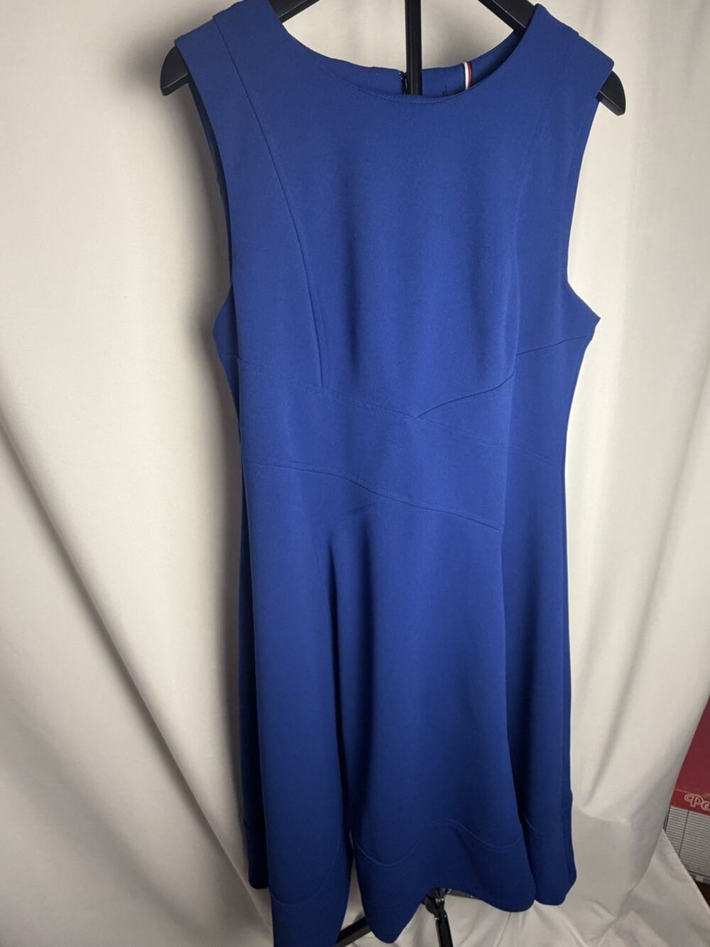 Tommy Hilfiger Women’s Dress Size 12 Blue Fit & Flare Classic Preppy Sleeveless